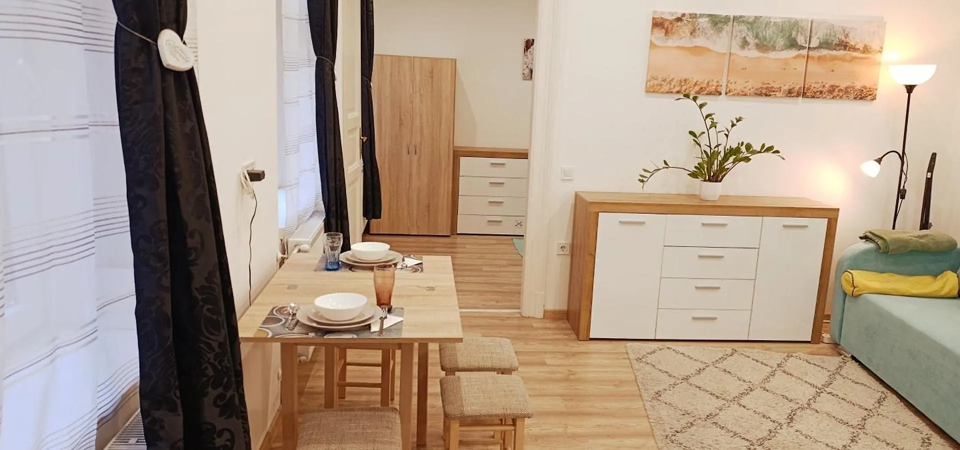 Pretty Flat In The Center Apartment Budapest